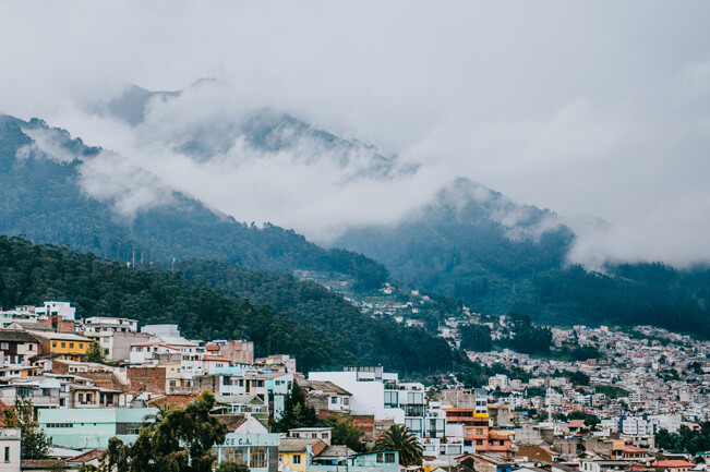 Ecuador quito banner 03